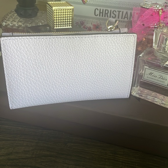Kate spade lavender wallet - Picture 2 of 11